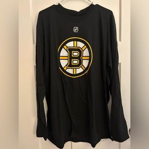 NWT Boston Bruins Pastrnak long sleeve t-shirt!